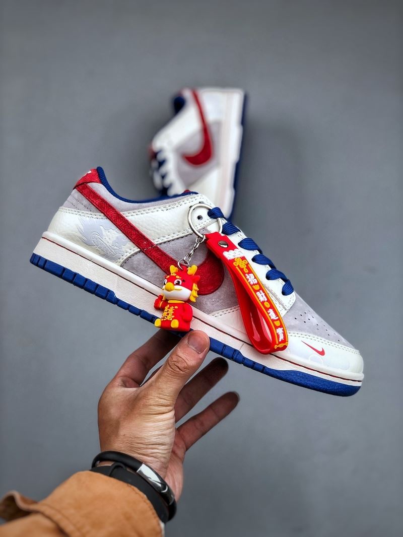 Nike Dunk Shoes